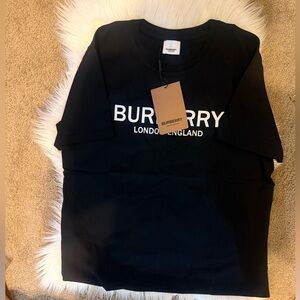 Burberry mens T-shirt Large NWT